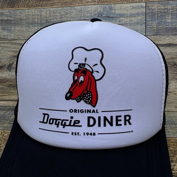 Doggie Diner Mens Trucker Hat Black Snapback 1960s Vintage Logo Baseball Cap - Picture 3 of 8